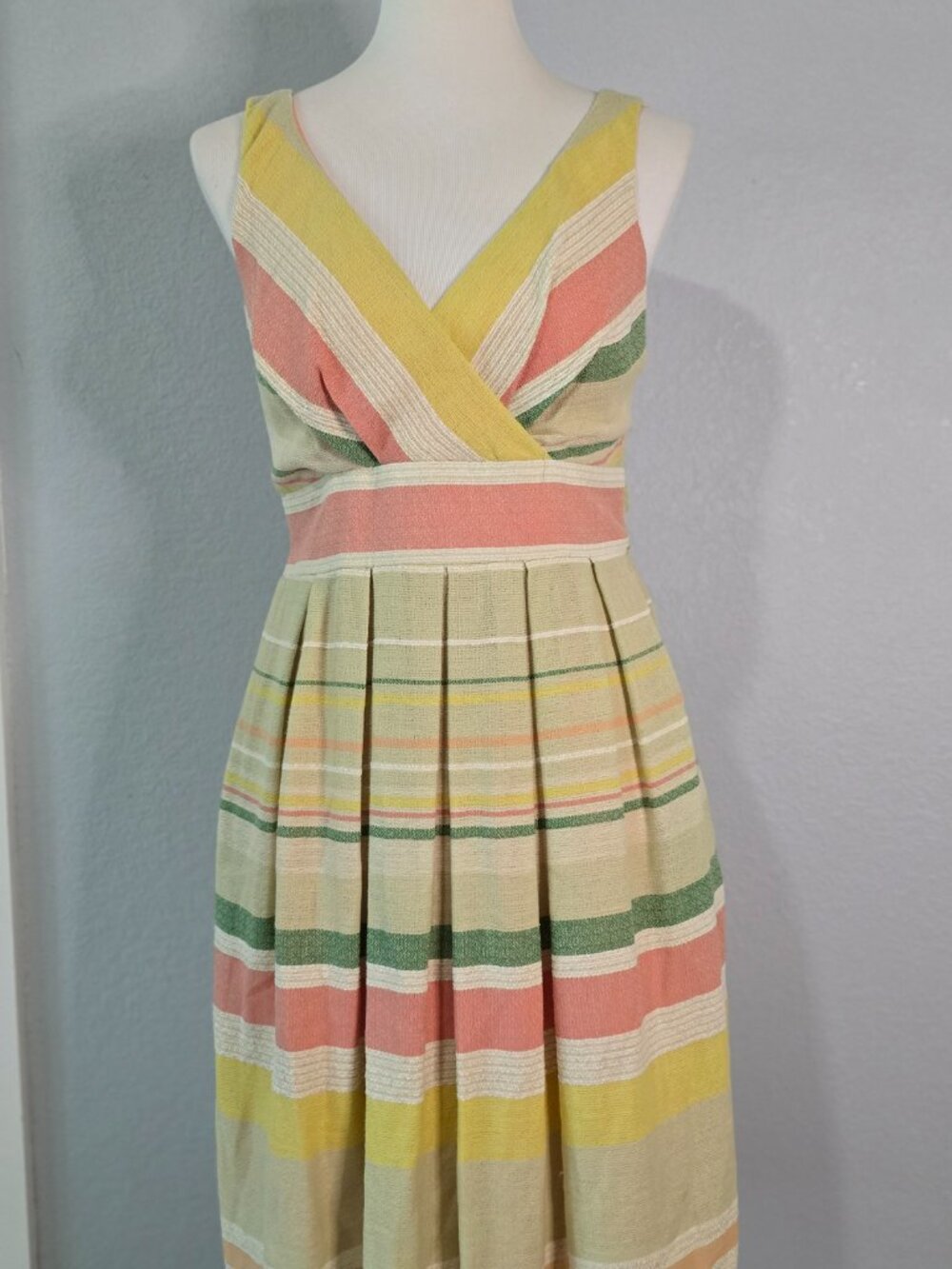 Eva Franco Size 8 Pastel Striped Fit & Flare Midi Dress
